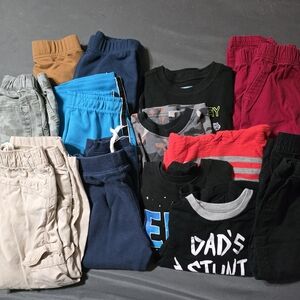 4t Lot Of Boys Clothes - 13 Pieces
